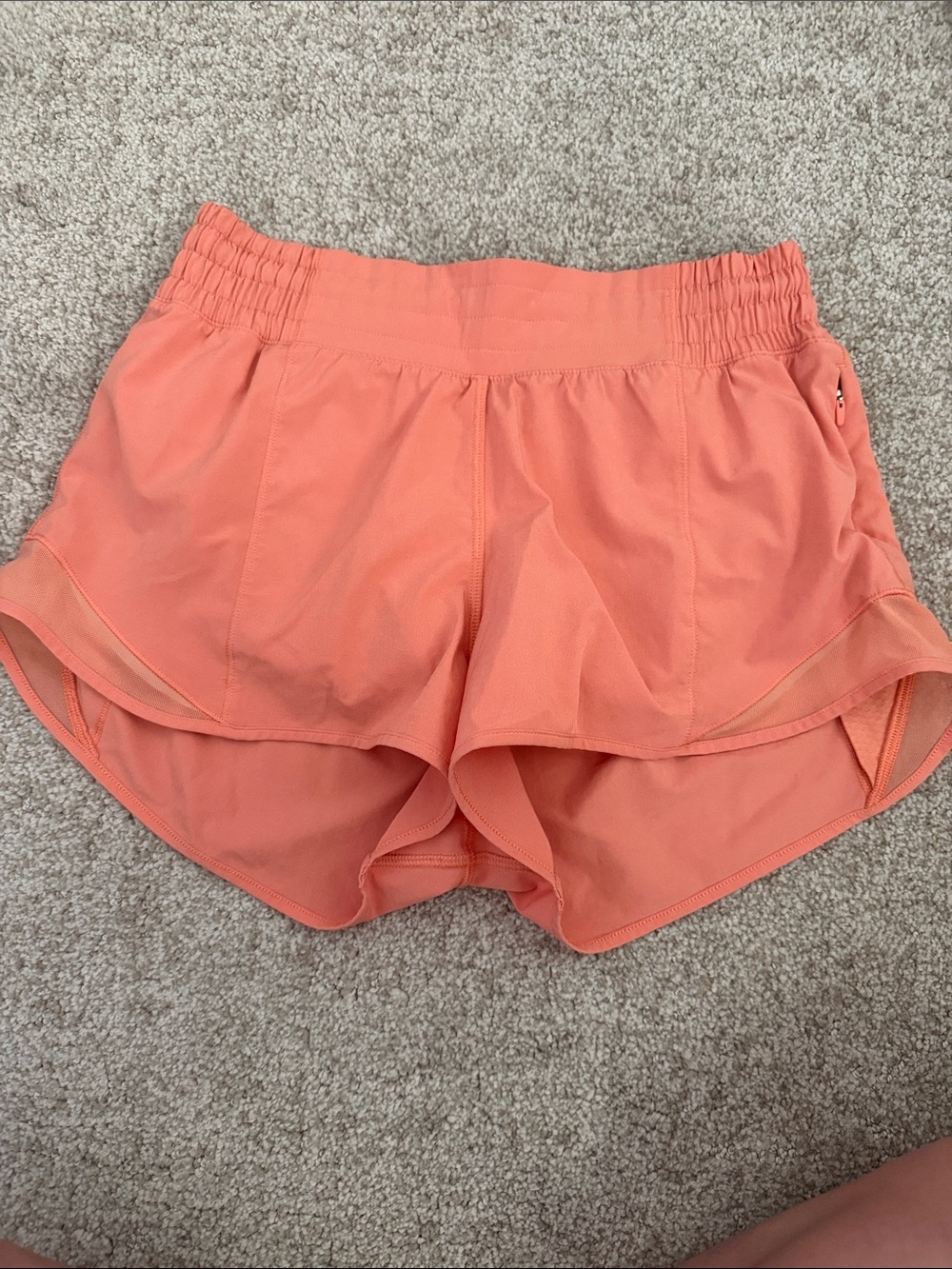 Lululemon Hotty Hot High Rise 2.5”Coral Shorts